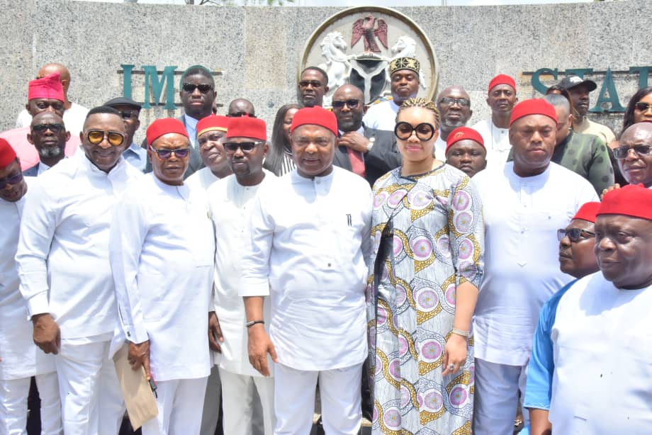 Uzodimma inaugurates new cabinet, assigns portfolios to 24 Commissioners